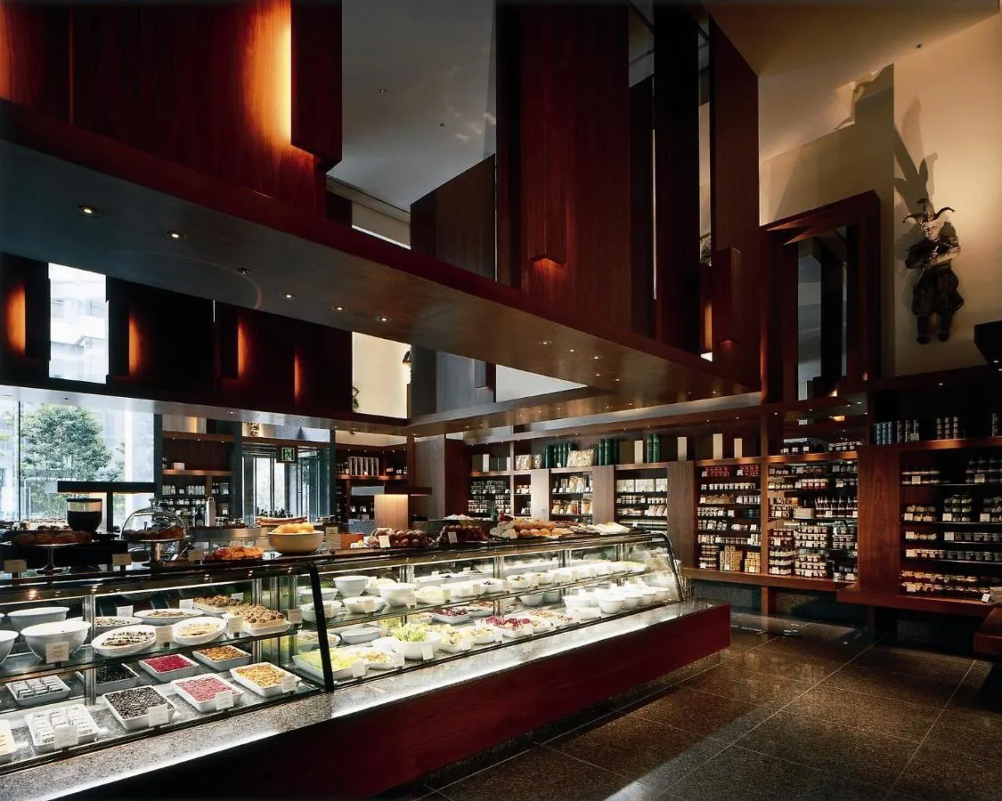 מלון Park Hyatt טוקיו 5*,