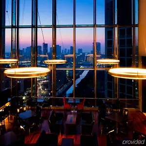 The Royal Park Iconic Shiodome **** טוקיו